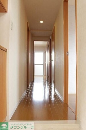 クリスタルコートの物件内観写真